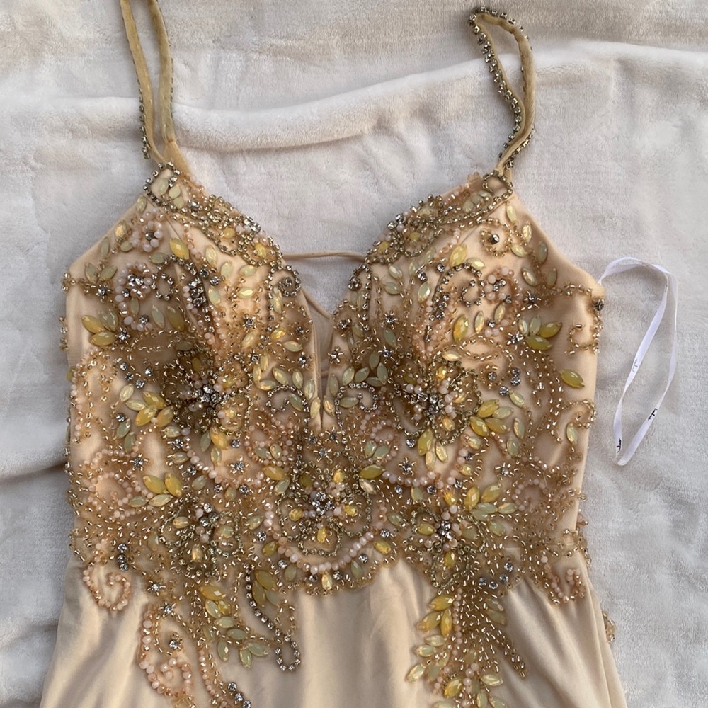 LULUS prom dress